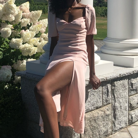 Pink Dress - Aritzia - Wilfred - Great Condition - Summer Dress - Size 0 - Picture 1 of 3